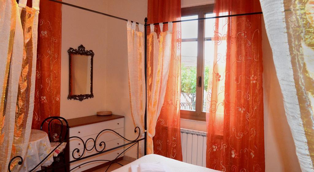 La Casa Delle Rose Room With Air Conditioning Λα Σπέτσια Εξωτερικό φωτογραφία